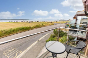 Trade Winds - Harbour Views Towards Brownsea Island